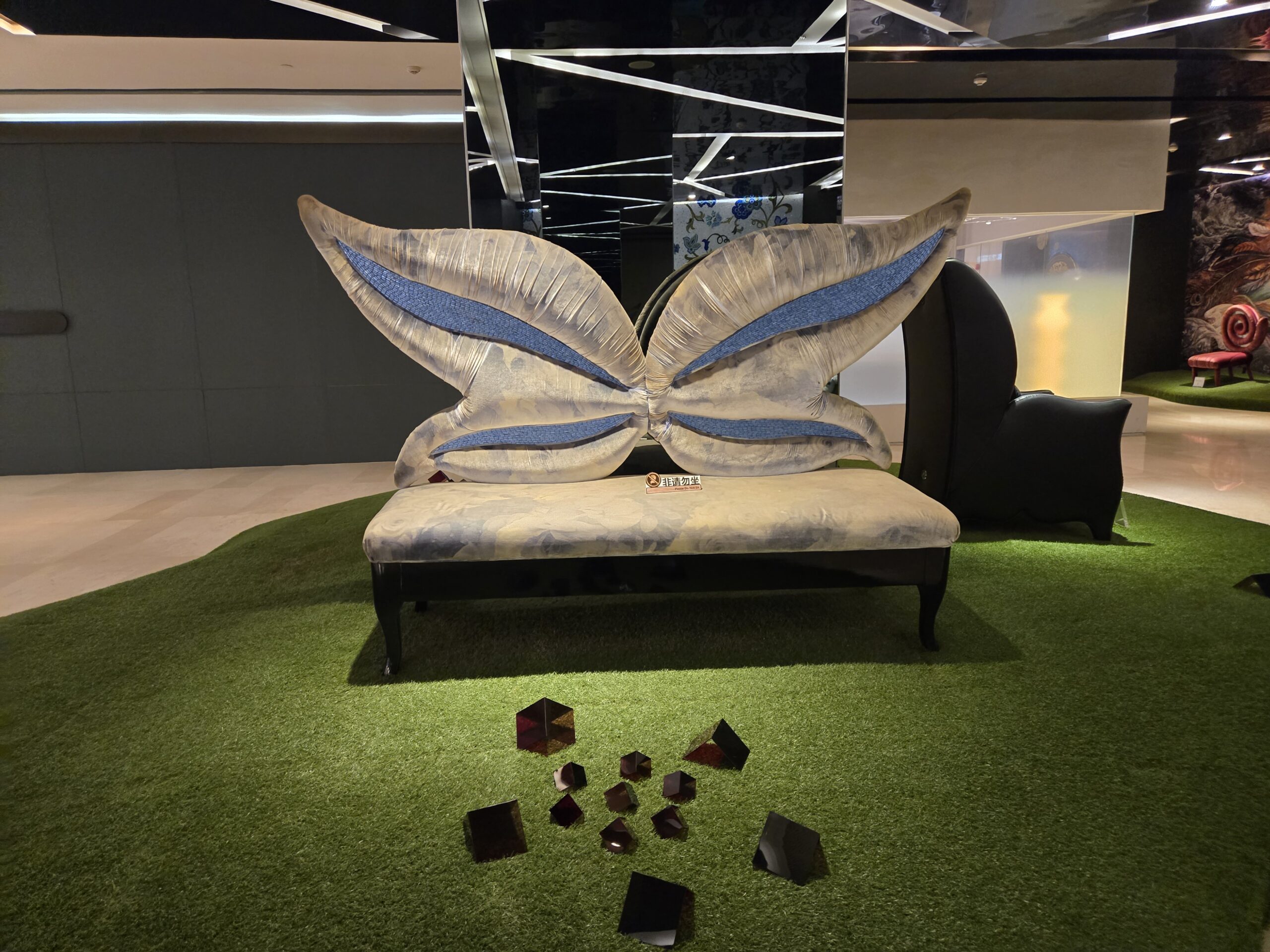 Lounge Chair Effortless Comfort, Timeless Style